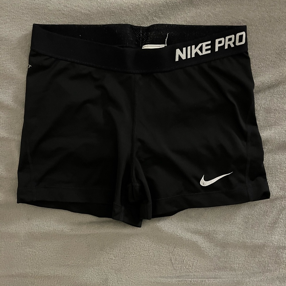 Women’s Nike Pro Shorts Size L Black